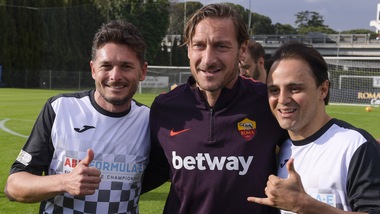 Roma, Totti: «Champions? Spero la Juve superi il turno»