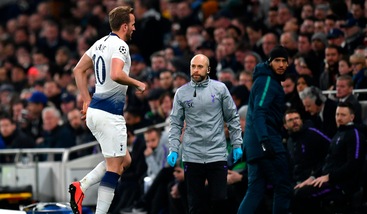 Tottenham, tegola Kane: lesione ai legamenti della caviglia
