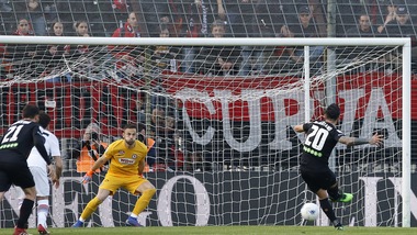 Serie B, Venezia-Foggia 1-0: Cosmi vede la salvezza