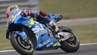 MotoGp Austin: vince Rins davanti a Rossi, Marquez si ritira