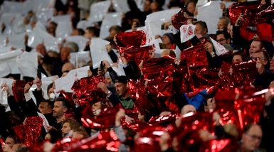 Duecento ultrà dell'Ajax attesi a Torino: attenzione alta tra le forze dell'ordine