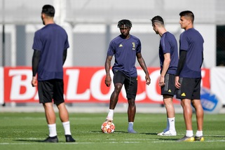 Juve-Ajax, subito Kean: Allegri è tentato. Dybala e Cancelo i piani B