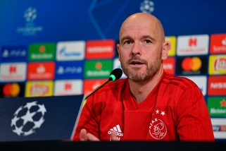 Ajax, Ten Hag: La Juve è favorita. De Jong? Non so ancora se ce la farà