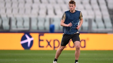 La Juve prova un'operazione alla Ronaldo: lo Stadium tenta De Ligt
