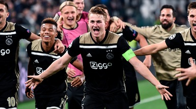Questo grande Ajax: è un'altra straordinaria rivoluzione del calcio
