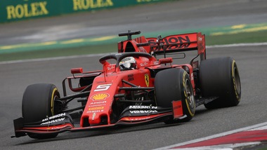 F1, Azerbaigian: Mercedes avanti, Vettel rincorre a 3,50