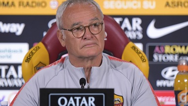 Roma, Ranieri: «Conte l'anno prossimo? Serve la Champions»