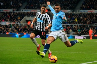 Daily Mail: «L'Inter piomba su Danilo: 15 milioni più bonus al City»