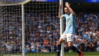 Premier League, rivincita City col Tottenham: Foden regala la vetta