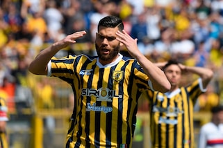 Serie C Juve Stabia-Vibonese 2-1: le vespe matematicamente promosse