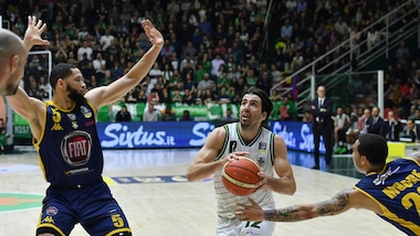 Basket, Serie A: Torino si arrende ad Avellino. Milano cade a Brescia