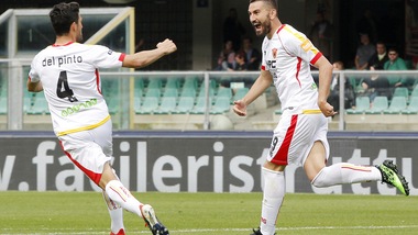 Serie B, Benevento show a Verona: tripletta di Coda