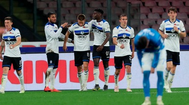 Serie A, Napoli-Atalanta 1-2: Zapata e Pasalic, rimonta da Champions