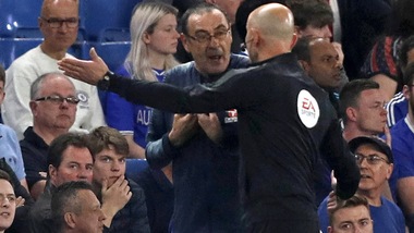 Sarri: «Gli insulti dal Burnley? Robe di campo...»