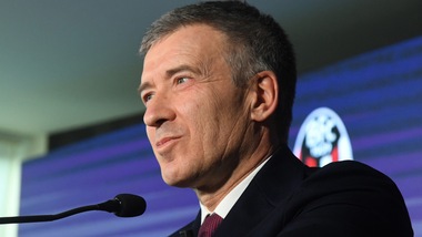 Bologna, Fenucci: «Mihajlovic? Vogliamo tenerlo, ma se arriva una big...»