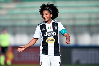 Sara Gama rinnova fino al 2022 con la Juventus