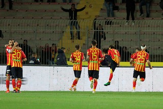 Serie B Lecce, vittoria e aggancio al primo posto: Brescia battuto 1-0