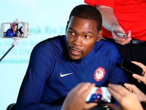 Brooklyn Nets, Durant e altri tre giocatori positivi al Coronavirus