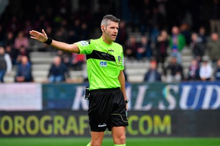 Serie B, Brescia-Ascoli a Baroni. Verona-Livorno compito di Aureliano