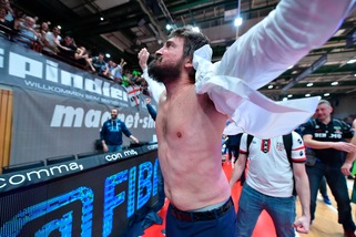 Basket, Pozzecco: «Il successo in Europe Cup vale come un'Eurolega»