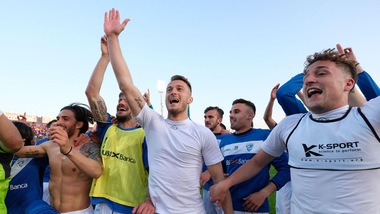 Brescia: festa promozione macchiata da coro contro i meridionali