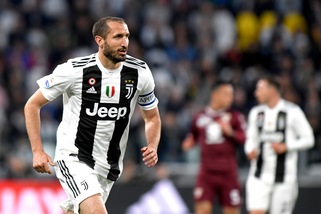 Moviola Juve-Toro, Chiellini-Nkoulou: dubbi