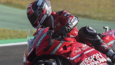 MotoGp, Jerez: Petrucci davanti a Marquez, Rossi undicesimo