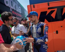 MotoGp, Red Bull KTM Tech3: Oliveira anche nel 2020