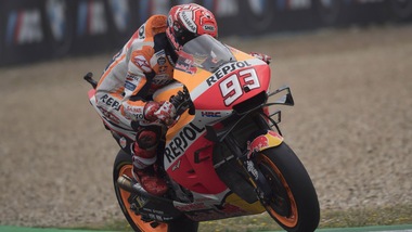 MotoGp, Jerez: Marquez più veloce nel Warm Up, Rossi 15/o