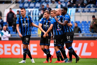Serie A: Atalanta, tris da Champions con la Lazio. Doppietta Quagliarella: +4 su Ronaldo