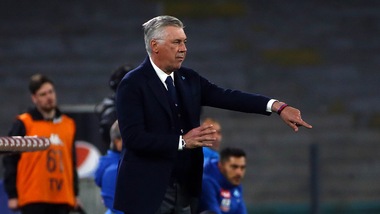 Napoli, Ancelotti: «L'anno prossimo accorceremo il distacco con la Juve»