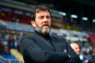 Serie A, il Cagliari non ci sta. Carli: «Var sta diventando barzelletta, c'era uno scienziato»