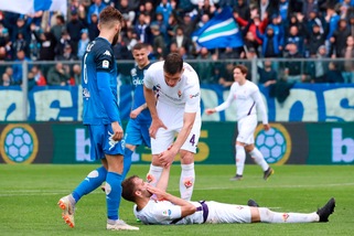 Serie A Fiorentina, intervento allo zigomo per Pezzella