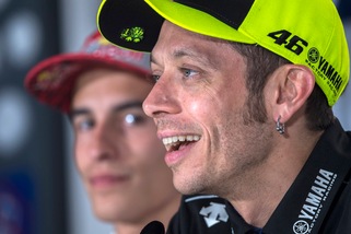 MotoGp Yamaha, Rossi: «Quartararo è veramente forte»