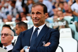 Juve, nella testa di Allegri: tre nodi da sciogliere