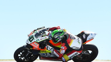 Superbike, Misano: Zanetti corre al posto di Laverty