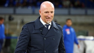 Serie A Cagliari, Maran: «Lazio? Per me una delle più forti del campionato»