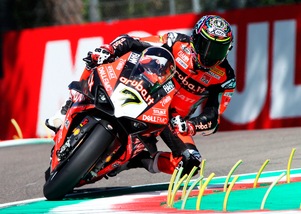Superbike, Imola: Davies beffa Rea e centra la Superpole