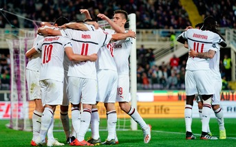 Il Milan non molla la Champions, Fiorentina ancora ko
