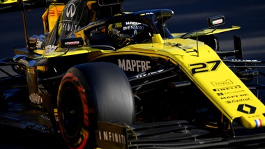 F1 Spagna, partenza dalla pitlane per la Renault di Hulkenberg