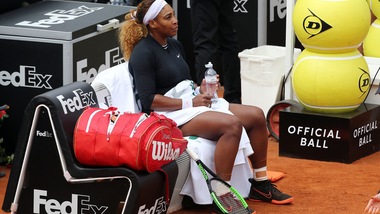 Tennis, Internazionali: ritiro di Serena Williams, niente derby con Venus