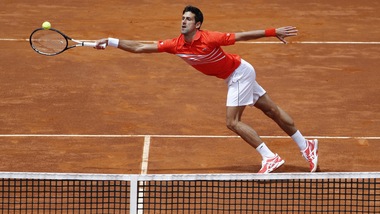 Tennis, Internazionali: Djokovic vola agli ottavi di finale