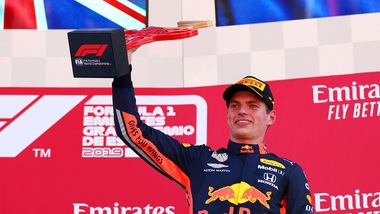 Verstappen: «Le Red Bull non sono ancora al livello delle Mercedes»