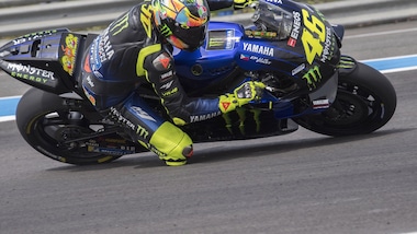 Rossi fa all in a Le Mans e conquista la Q2