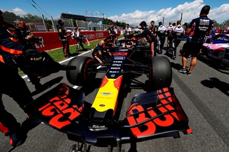 Verstappen e Gasly scaldano i motori a Zandvoort