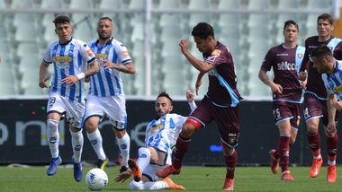 Serie B: Verona-Pescara, si punta sull'1-1