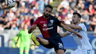 Cagliari, affaticamento alla coscia per Pavoletti