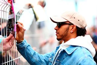 Gp Monaco: Hamilton comanda in quota, Ferrari indietro