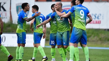 Playoff, Legati decisivo per la Feralpisalò: il 2-2 a Catanzaro vuol dire passaggio del turno