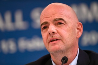 Fifa, niente Mondiale a 48 squadre. In Qatar saranno 32